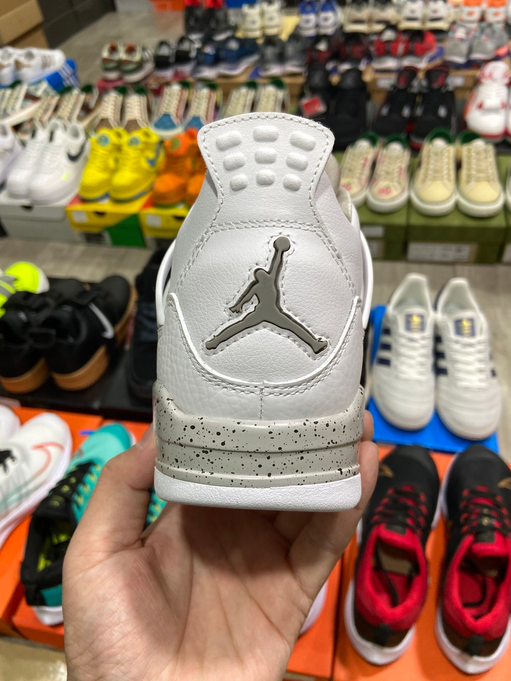 Jordan 4 Retro White Oreo (2021)