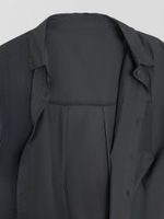 Рубашка SSJZ 2221 однотонная удлиненная с карманом и вставкой впереди