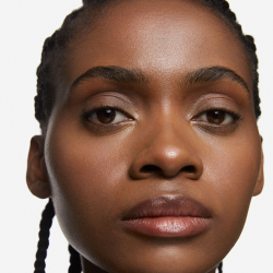 Inglot Skin Focused Care Face Foundation SPF 50 - Тональная основа с защитой SPF 50 оттенок Deep Amber, 30 ml