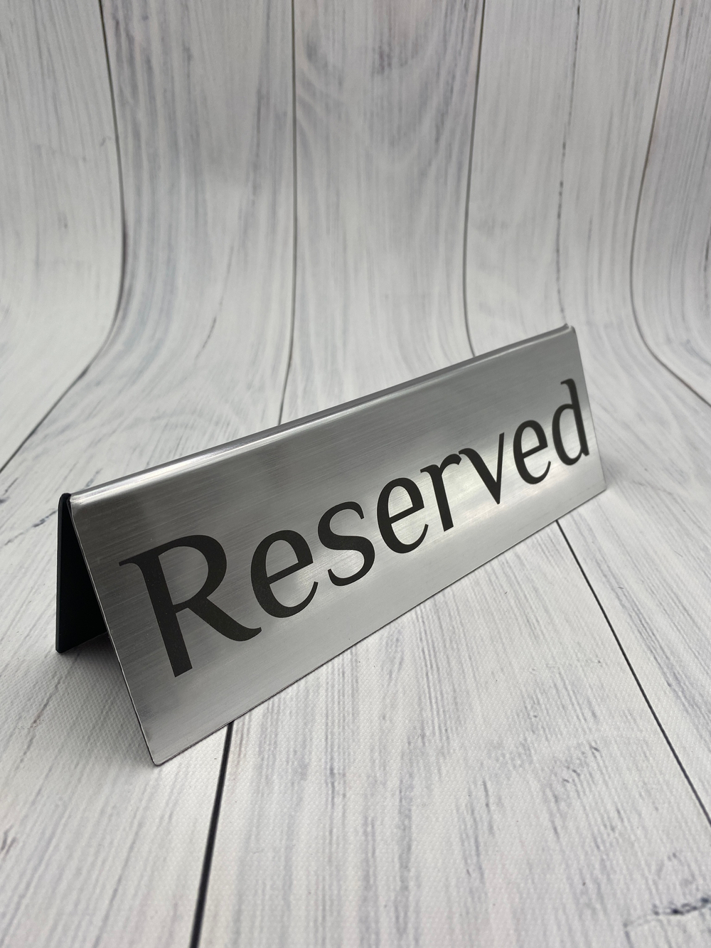 табличка резервд