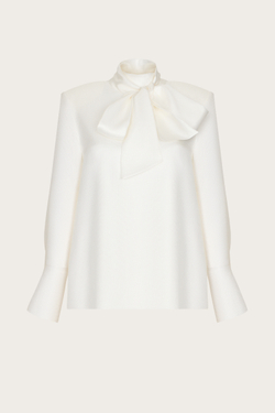 Блуза из шелка с бантом