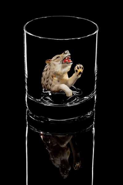 Бокал для виски. / Волк. Серый.