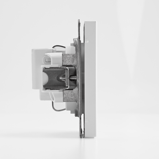 Розетка ArtGallery 16А с заземл. защ. шторки механизм лотос SE GAL001345