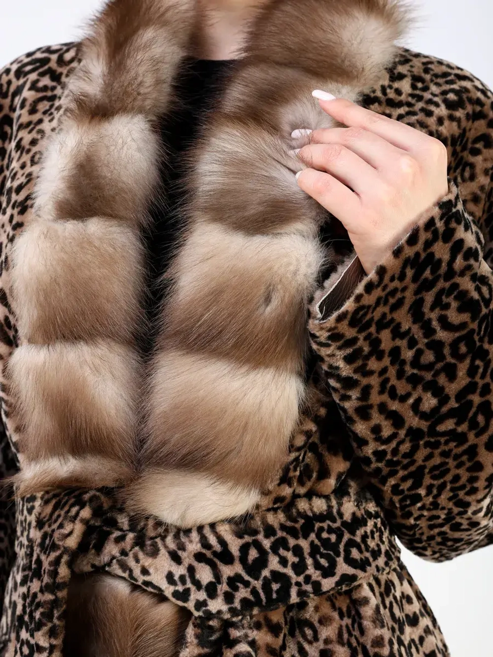 Шуба зимняя дубленка натуральная