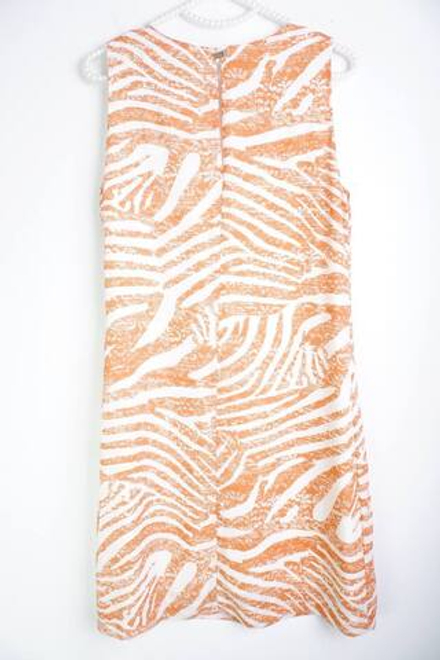 Платье H&M прямого кроя, маркировка 36, визуально 42 размер