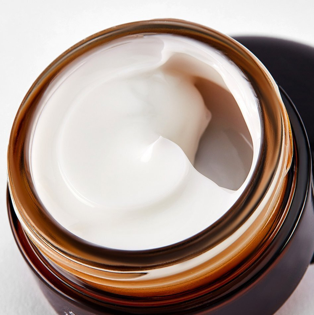 Восстанавливающий крем для кожи вокруг глаз с муцином улитки  Mizon Snail Repair Eye Cream