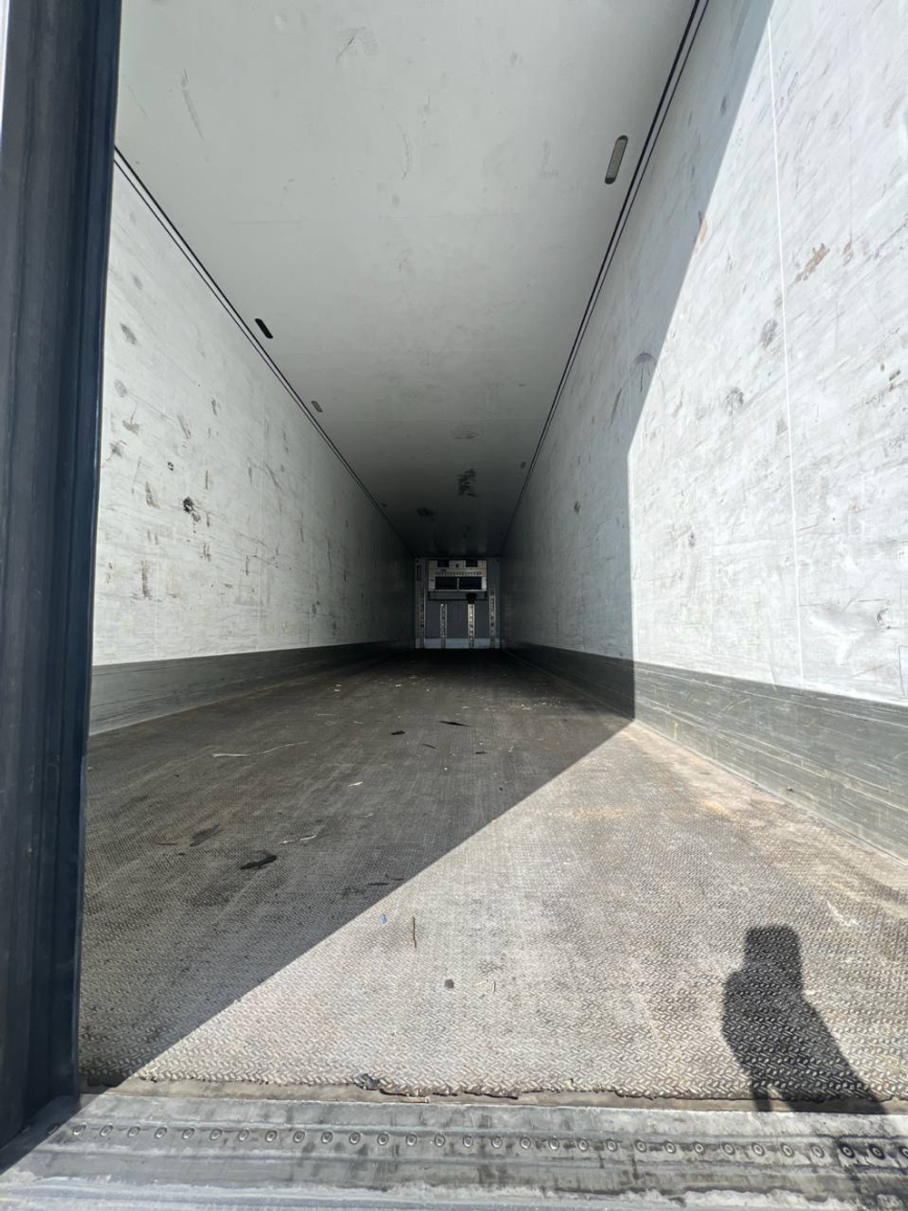Schmitz Cargobull SKO24 Полуприцеп изотермический/рефрижератор SKO 24/L (Рефрижератор)