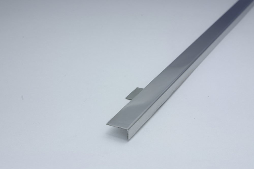 Планка для стеновой панели, угловая "ёлочка" 600x6 мм матовый. Планка угловая для стеновой панели 10 мм. Планка для панелей 10 мм. Планка для панелей 10 мм. Планка соединительная угловая панели 4 mm.