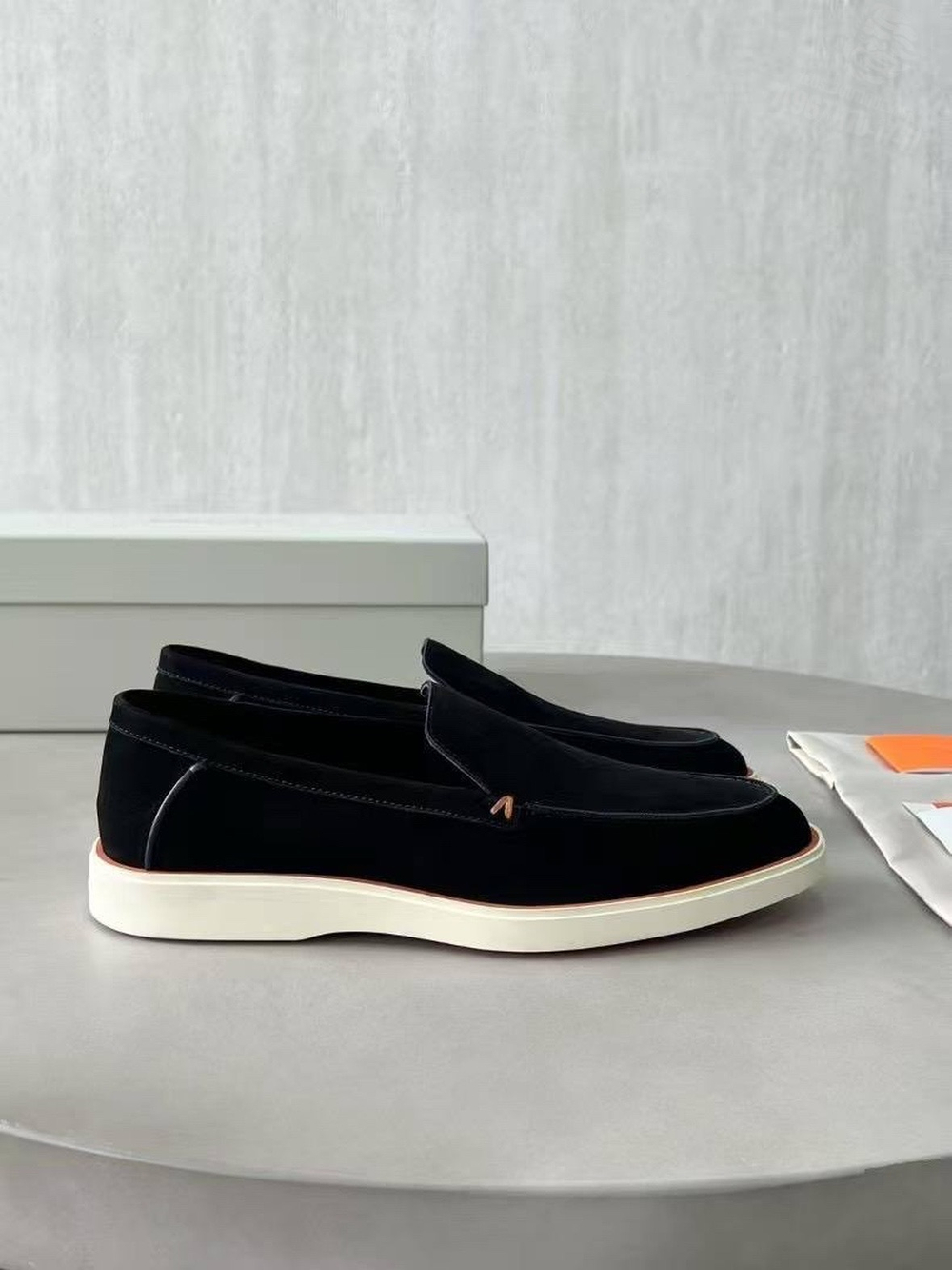 Лоферы Santoni