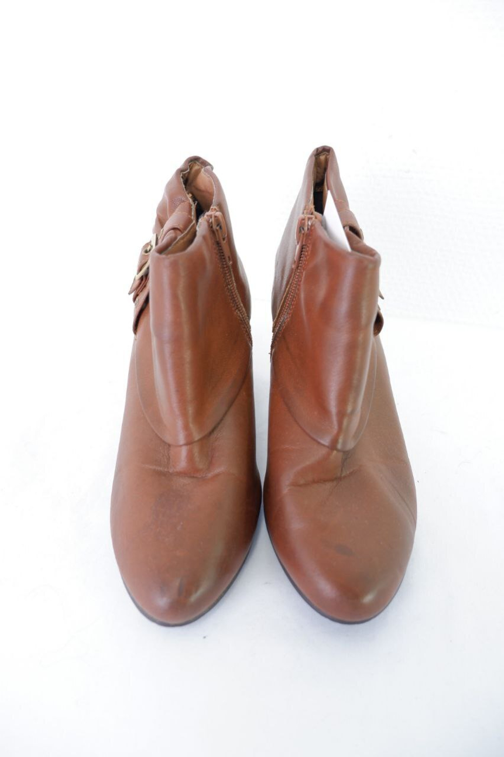 Ботинки на каблуке демисезонные 36 размер