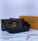 Сумка Petite Malle Louis Vuitton люкс класса