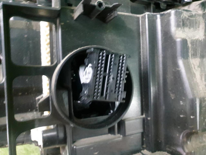 Фара левая BMW 5er G30 (2020-2023) LED