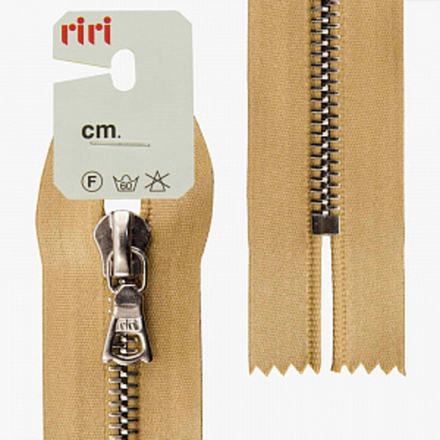 Молния металлическая неразъемная на атласной тесьме (Riri, Ткань/металл, Золотисто-бежевая атласная тесьма 50872/металл никель, 18)