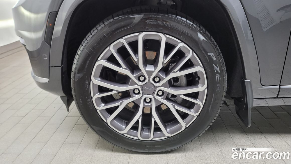 Jeep Grand Cherokee (WL) L 3.6 Summit Reserve (10.2022)