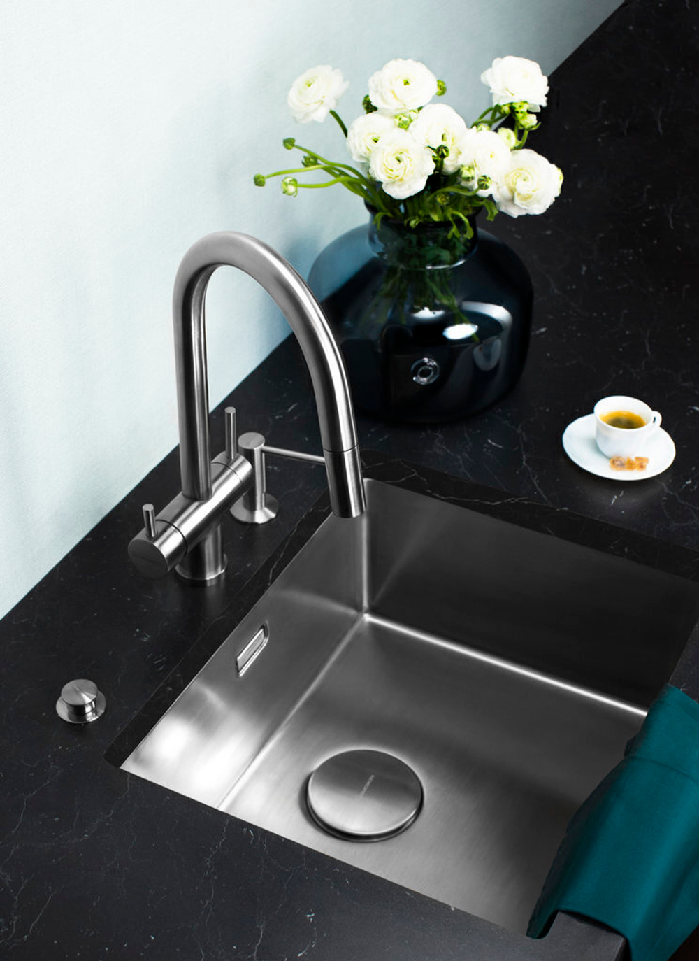 Смеситель OMOIKIRI AKITA-S GB