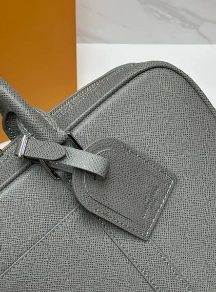 Портфель Louis Vuitton Porte Documents Voyage PM кожа Taiga