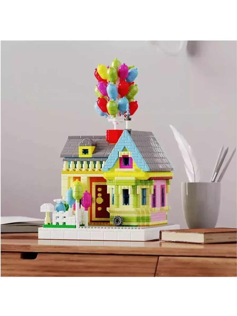 Конструктор Дисней Дом из мультфильма Вверх 1249 деталей