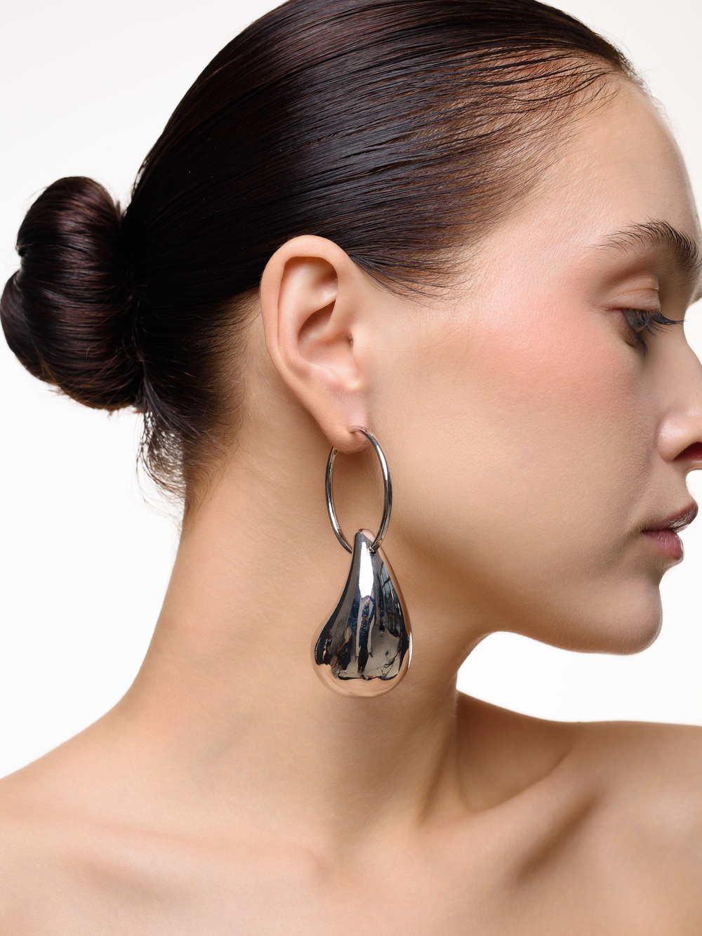 Моносерьга "The Bomb"