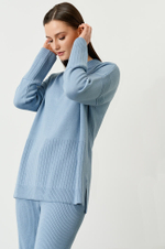 22757 Джемпер женский (голубой)