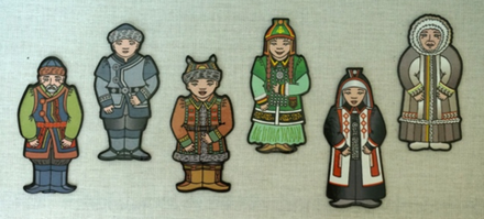 Набор кукол на подставке Семья якутская, 6 штук, фанера