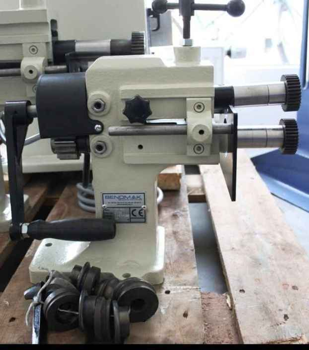 Ручной зиговочный станок Bendmak SW-80