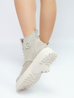 Ботинки женские зимние