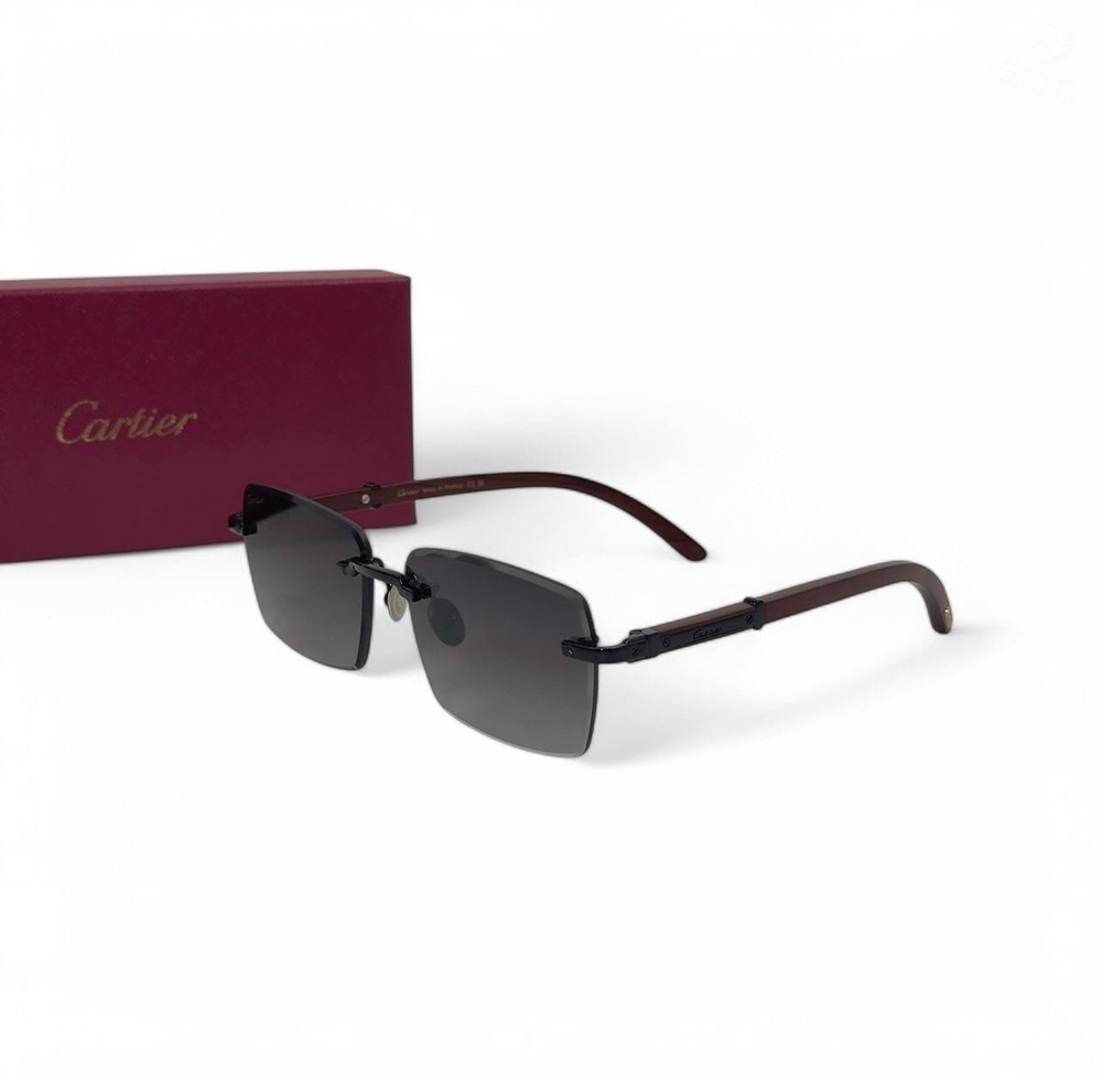 Солнечные очки Cartier