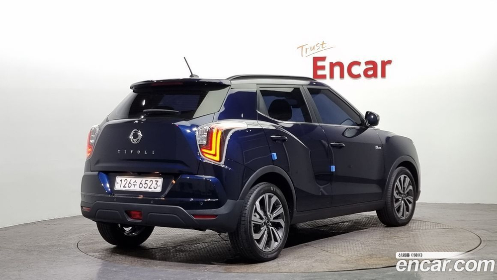 KG Mobility (Ssangyong) Very New Tivoli Бензин 1.5 2WD (07.2020)