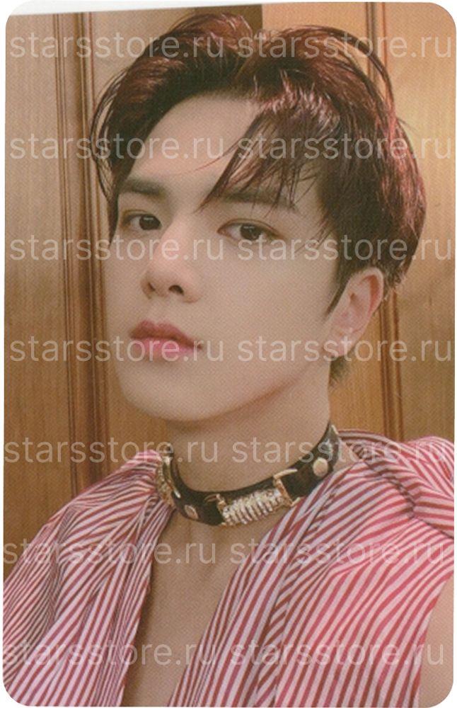 Фотокарта Younghoon THE BOYZ - CHASE Chase Ver. Фотокарта Younghoon THE BOYZ - CHASE Chase Ver.