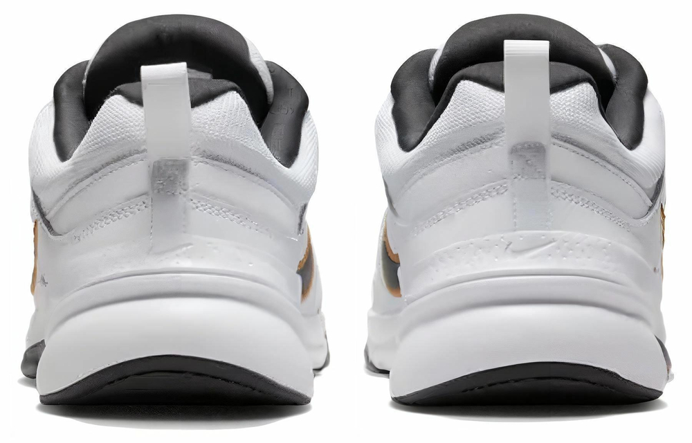 Кроссовки Nike Defyallday