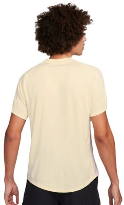 Мужская теннисная футболка Nike Court Dri-Fit Victory - coconut milk/platinum violet/black