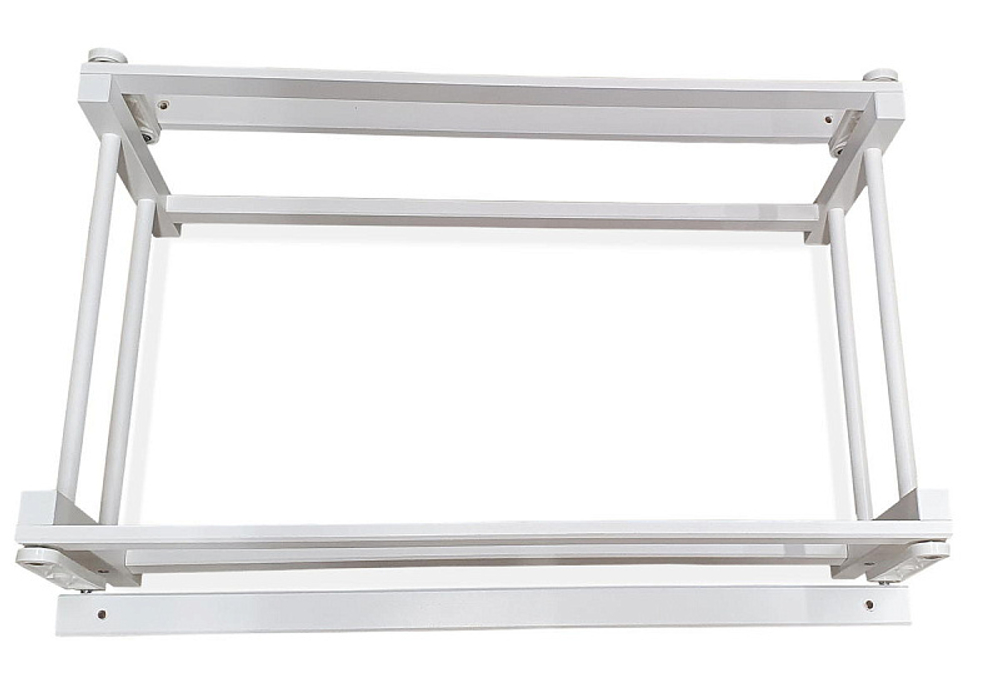 Кроватка детская Lillaland Lilla Aria с маятником белый