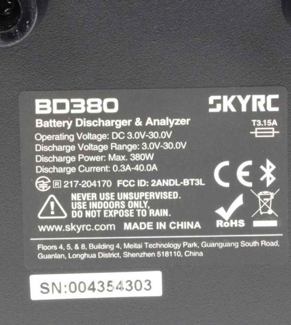 Электронная нагрузка SKYRC BD380