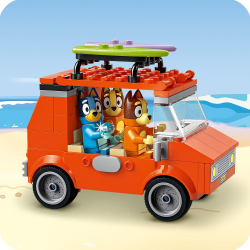 LEGO Bluey - Blue и семейная поездка на машине 11202