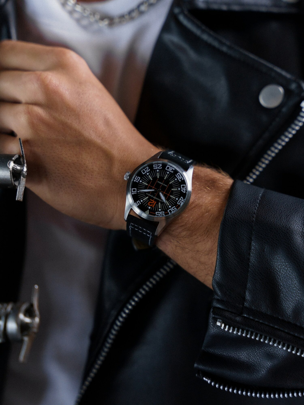 Часы наручные мужские женские кварцевые Alexander Diagan водонепроницаемые, ремешок кожаный