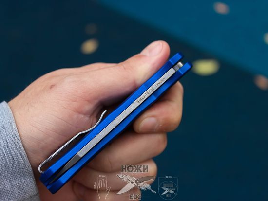 Складной нож Pro-Tech Malibu 5201-BLUE c клинком из стали CPM-20CV, рукоять алюминий