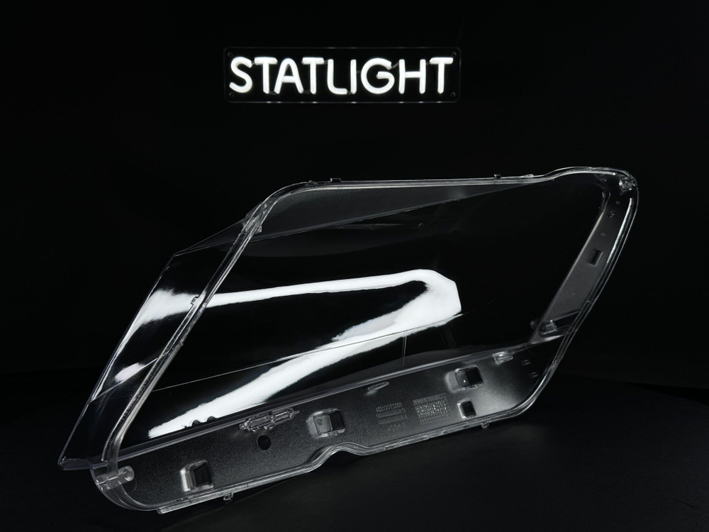 Правое стекло фары BMW X3 F25 2011-2014