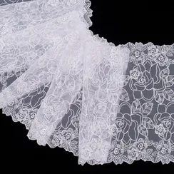 Вышивка на сетке белая 20 см, Китай