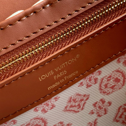 Louis Vuitton Capucines Mini