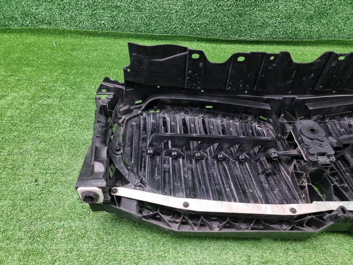 Решетка радиатора BMW X5 G05 (2018-2023)