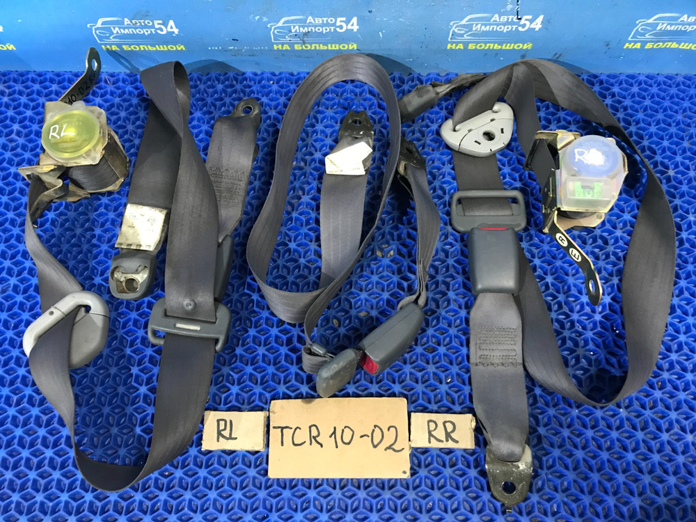 Ремни безопасности задние TOYOTA ESTIMA 1999