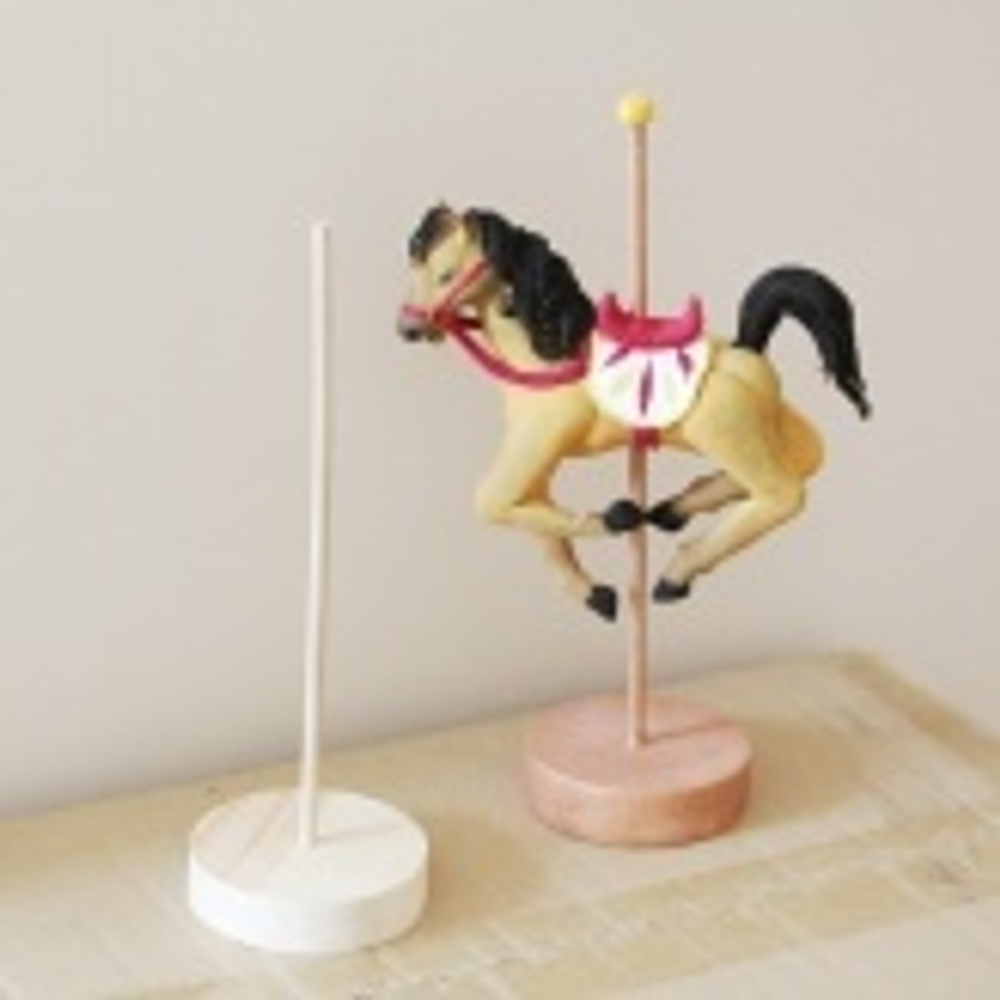 Подставка для лошадки