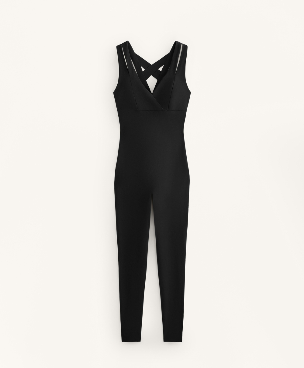 Oysho Длинный комбинезон Compressive с двойными бретельками, черный