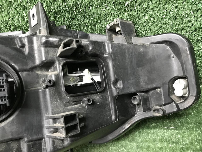 Фара левая BMW 3er F30 (2015-2020) LED