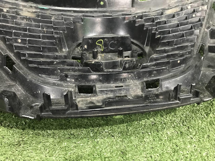 Решетка радиатора Nissan Qashqai J11 (2013-2019)
