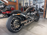 Harley-Davidson BREAKOUT 117 (Vivid Black) с НДС