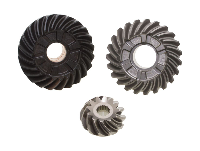 Шестерни редуктора Suzuki DF140 (комплект)
