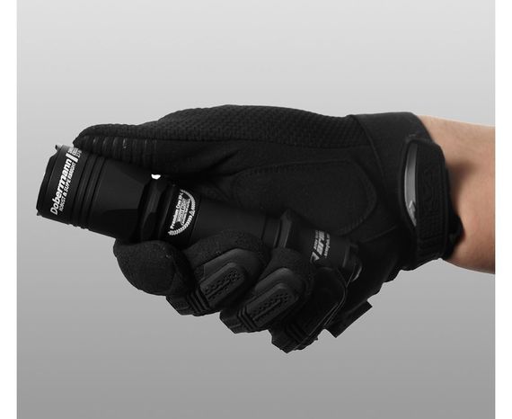 Тактический фонарь Armytek Dobermann зеленый свет