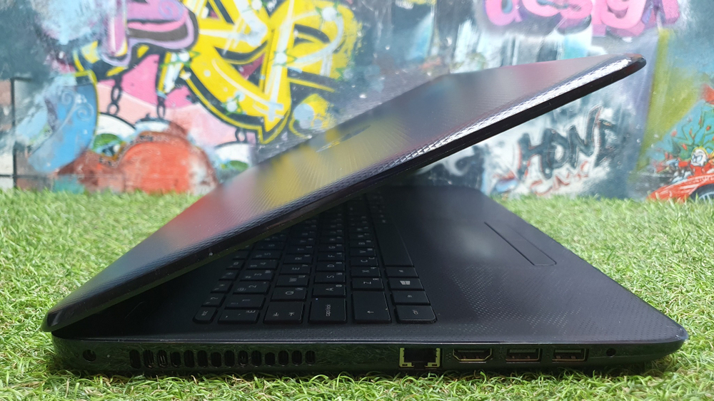 Ноутбук HP AMD/4Gb