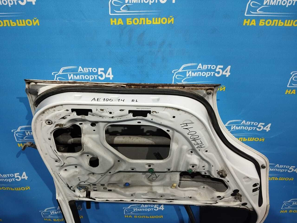 Дверь задняя левая TOYOTA SPRINTER 1993